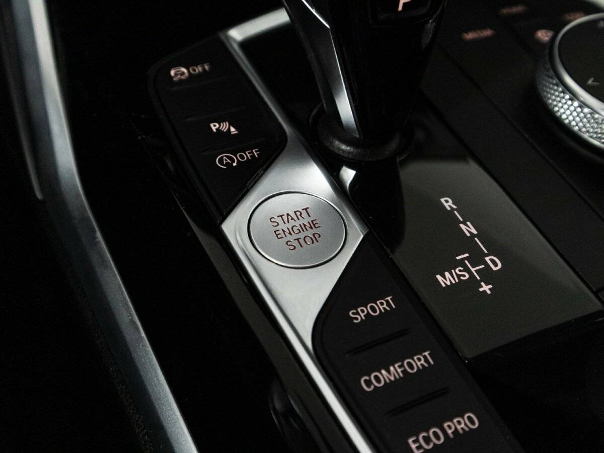 Б/У БМВ 3 серии 2019 года. Фото: #18