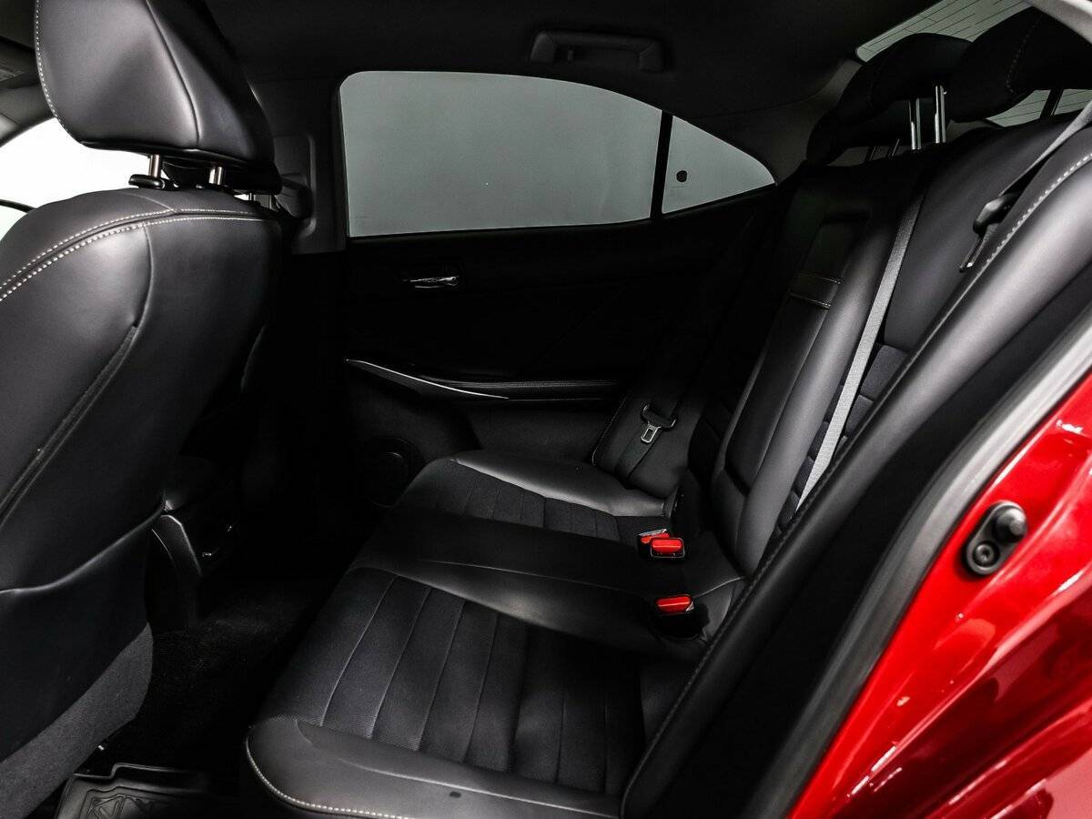 Б/У Лексус ИС 2014 года. Фото: #12