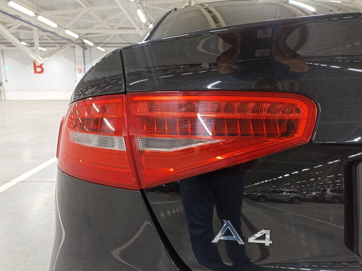 Б/У Ауди А4 2013 года. Фото: #8