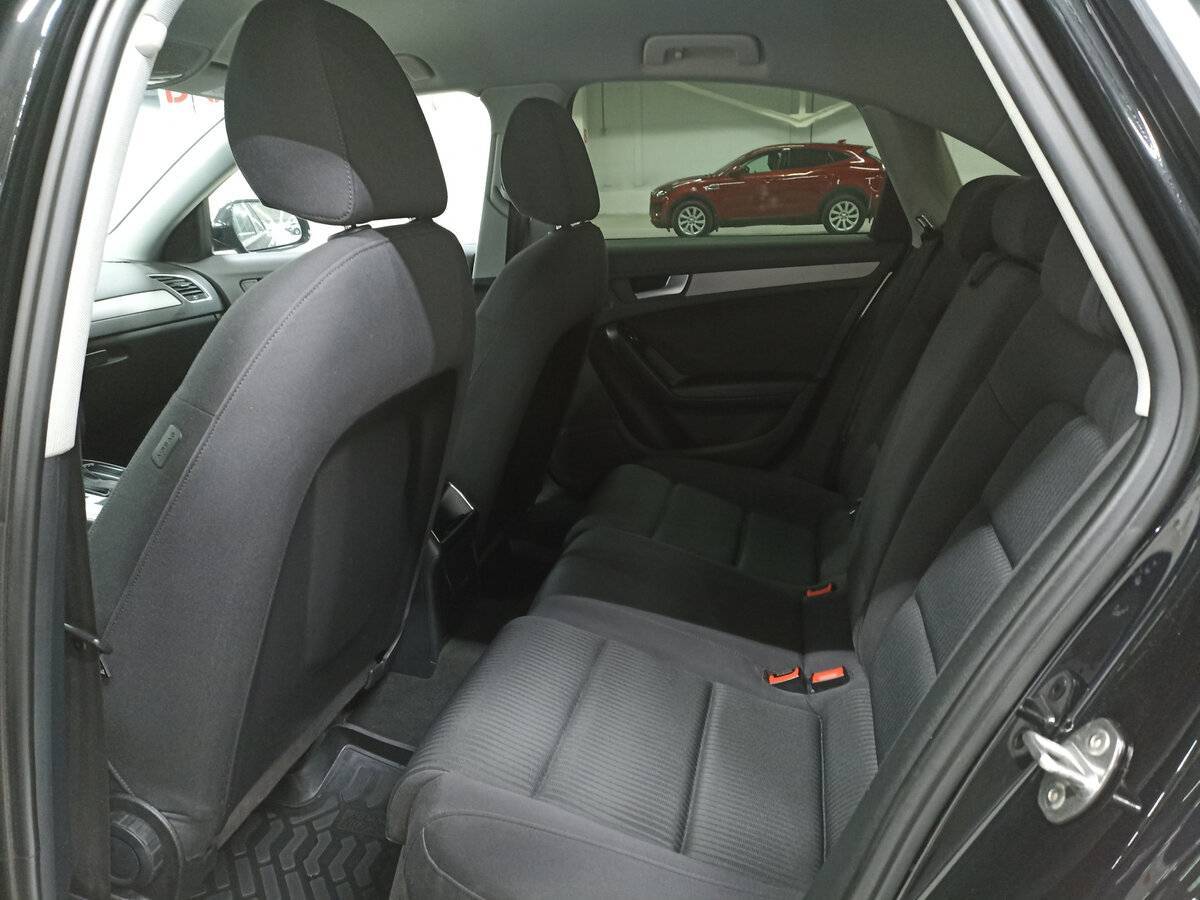 Б/У Ауди А4 2013 года. Фото: #11