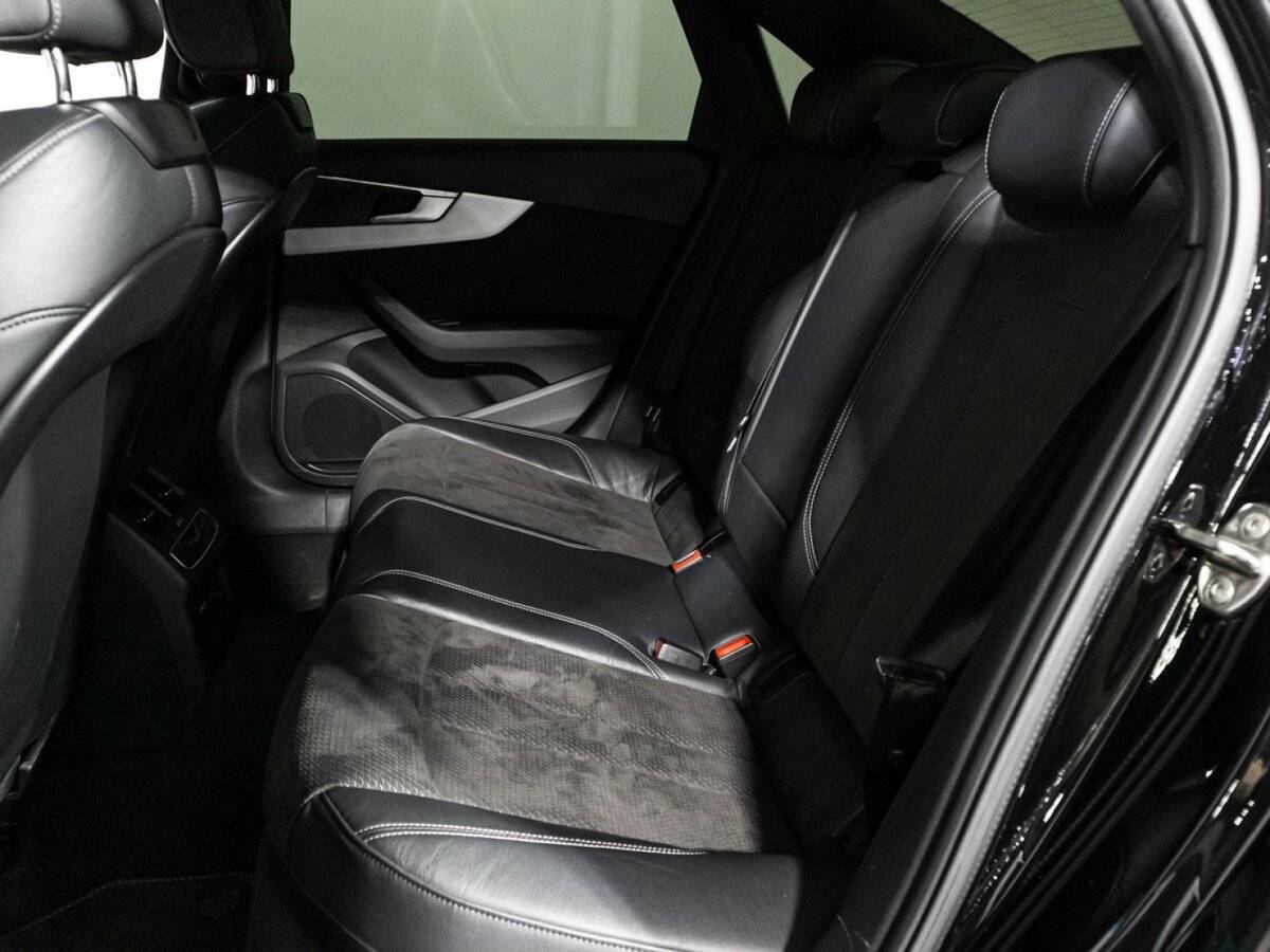 Б/У Ауди А4 2019 года. Фото: #9