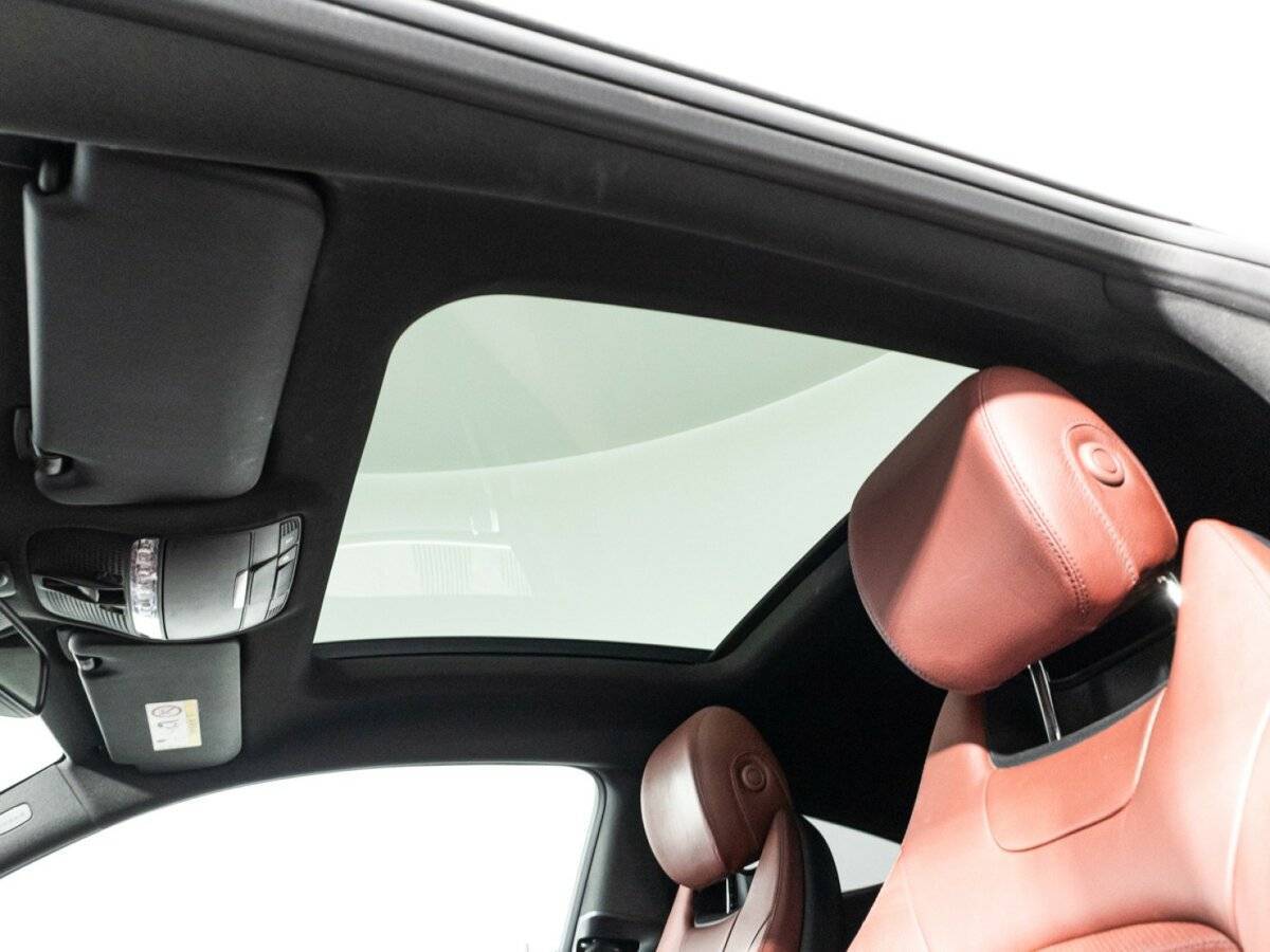 Б/У Мерседес-Бенц Ц-Класс 2016 года. Фото: #19