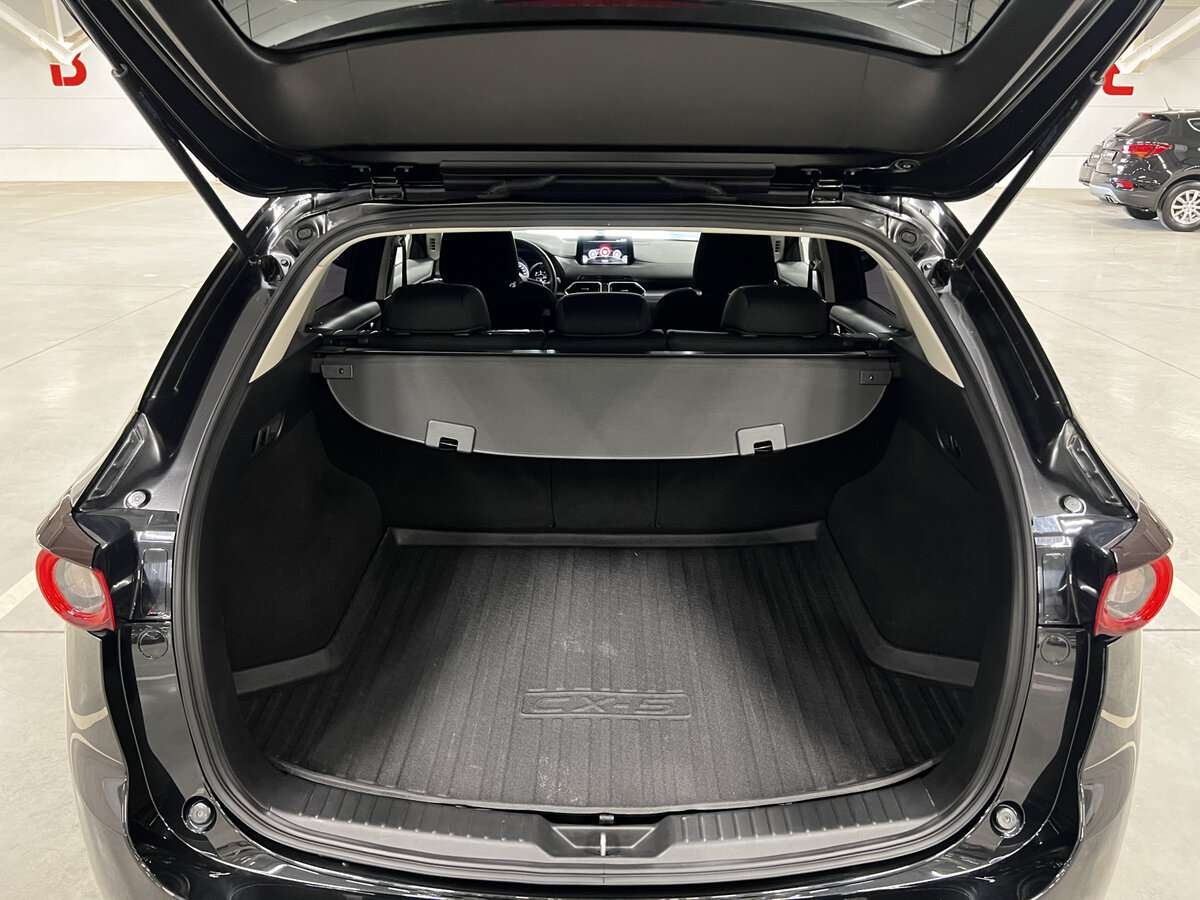 Б/У Мазда Ц-Икс-5 2021 года. Фото: #9