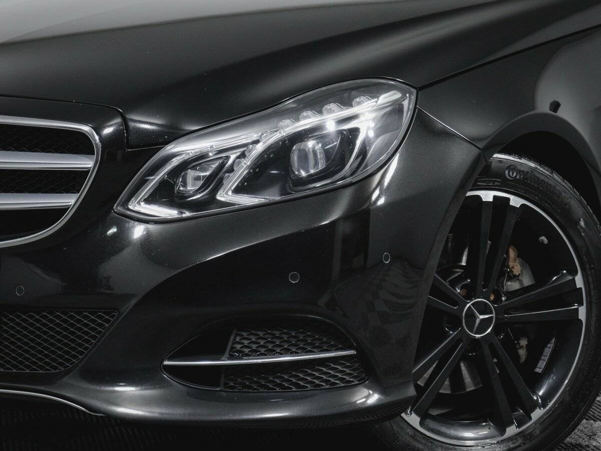 Б/У Мерседес-Бенц Е-Класс 2014 года. Фото: #16