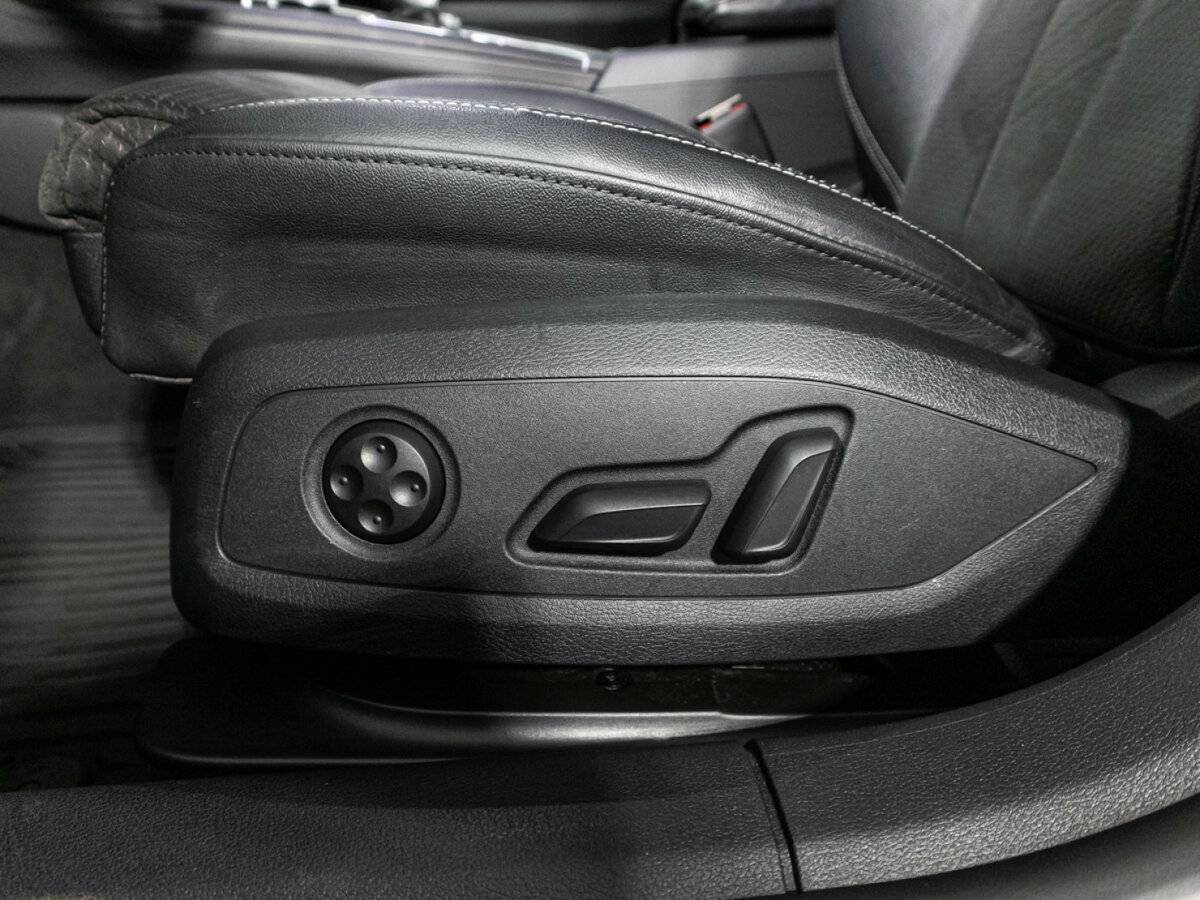 Б/У Ауди А5 2017 года. Фото: #16