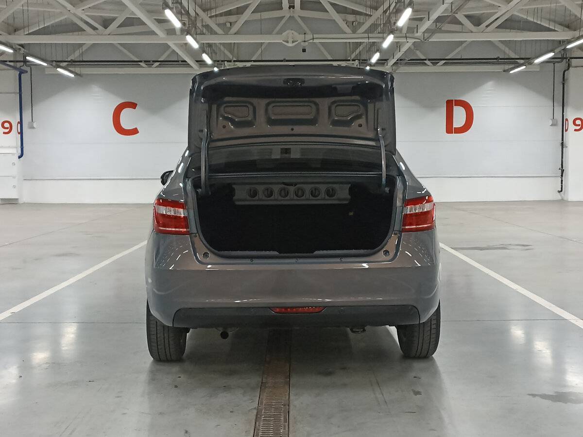 Б/У Лада (ВАЗ) Веста 2021 года. Фото: #9