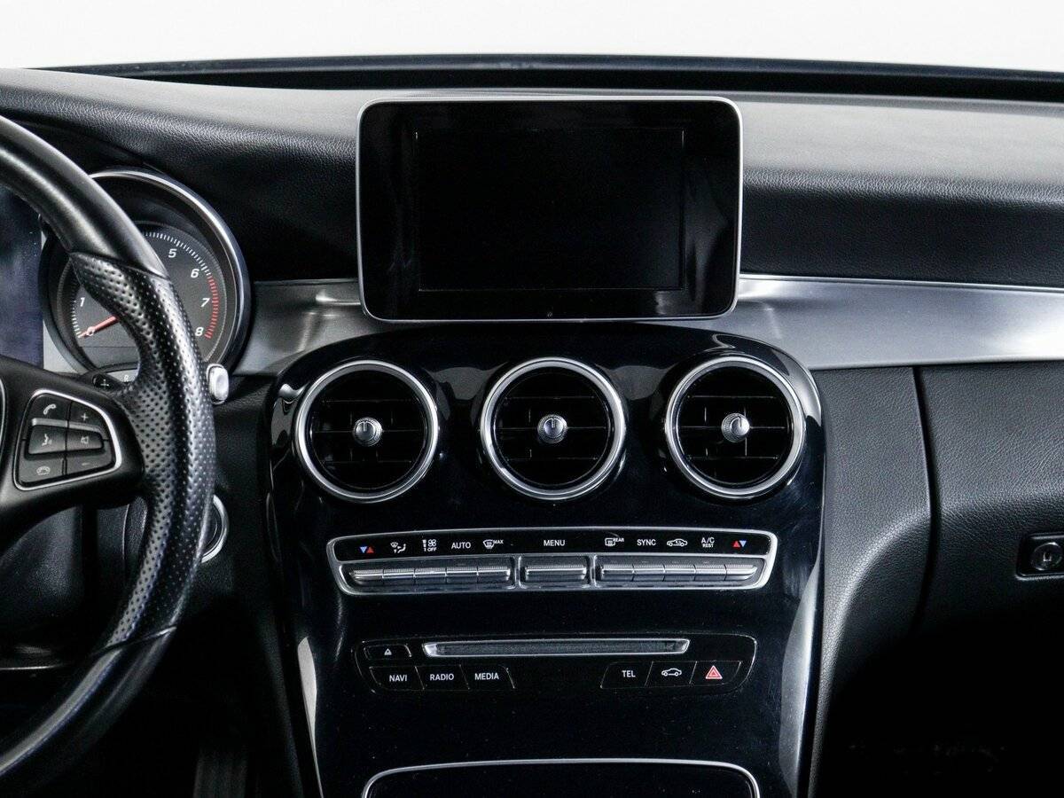 Б/У Мерседес-Бенц Ц-Класс 2015 года. Фото: #12