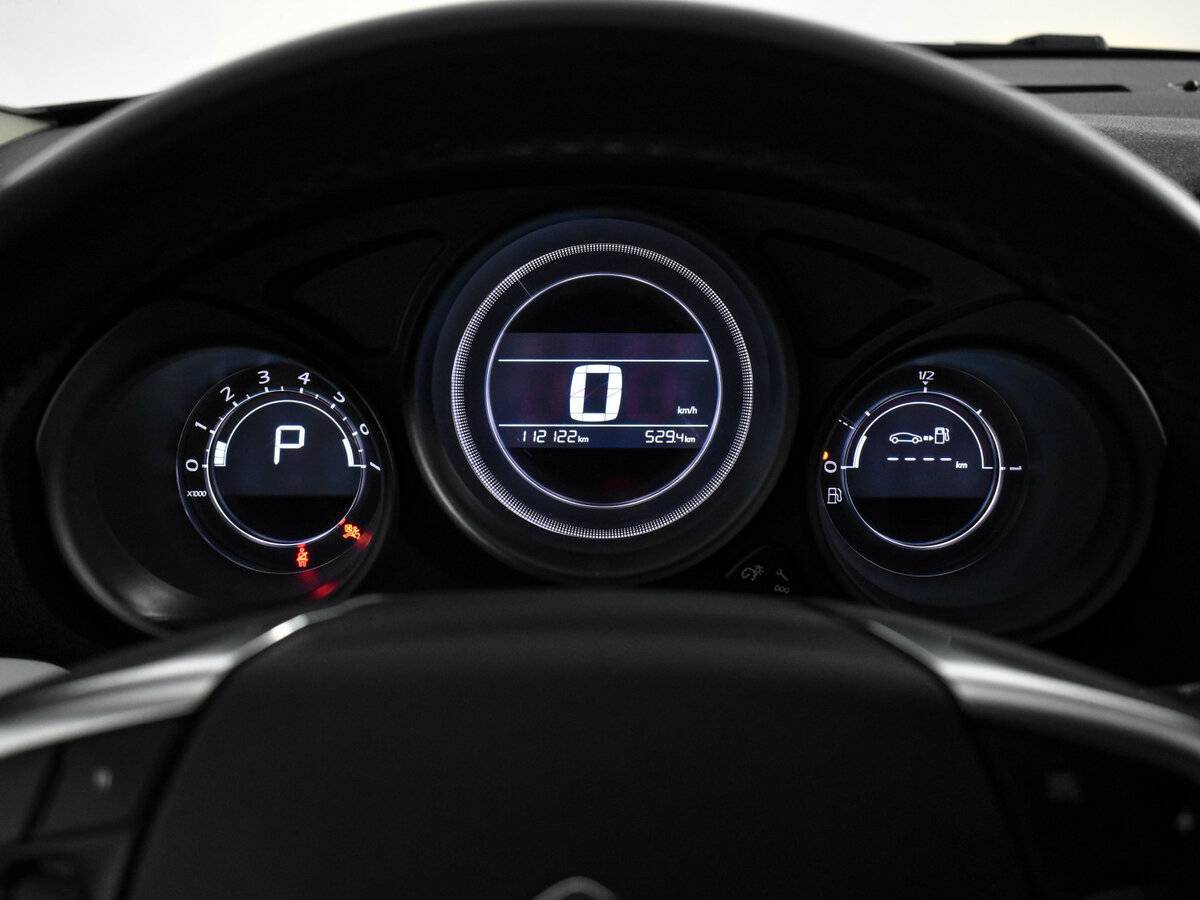 Б/У Ситроен Ц4 2016 года. Фото: #16