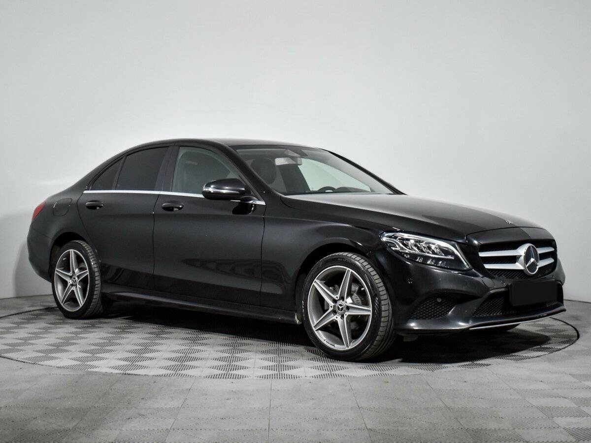 Б/У Мерседес-Бенц Ц-Класс 2019 года. Фото: #2