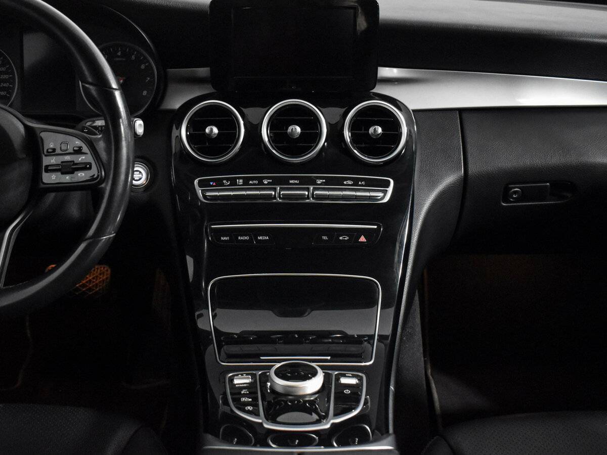 Б/У Мерседес-Бенц Ц-Класс 2019 года. Фото: #10