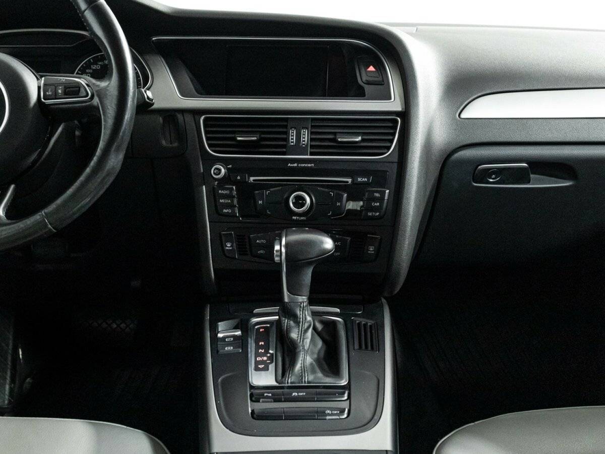 Б/У Ауди А4 2014 года. Фото: #13