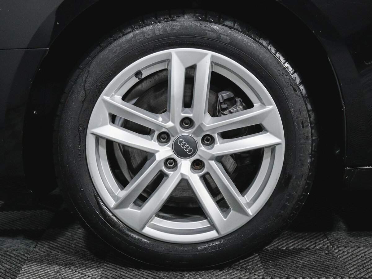 Б/У Ауди А4 2017 года. Фото: #14