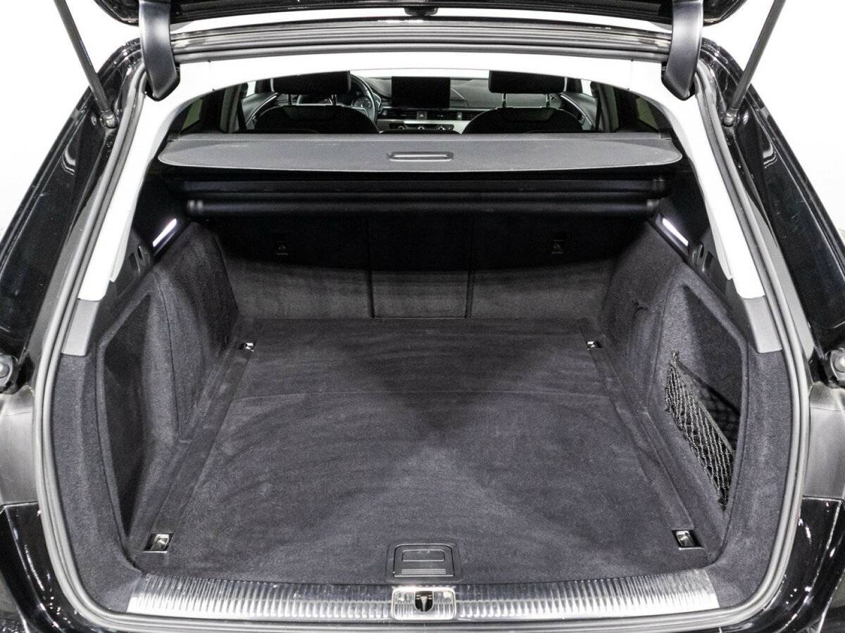 Б/У Ауди А4 2020 года. Фото: #14