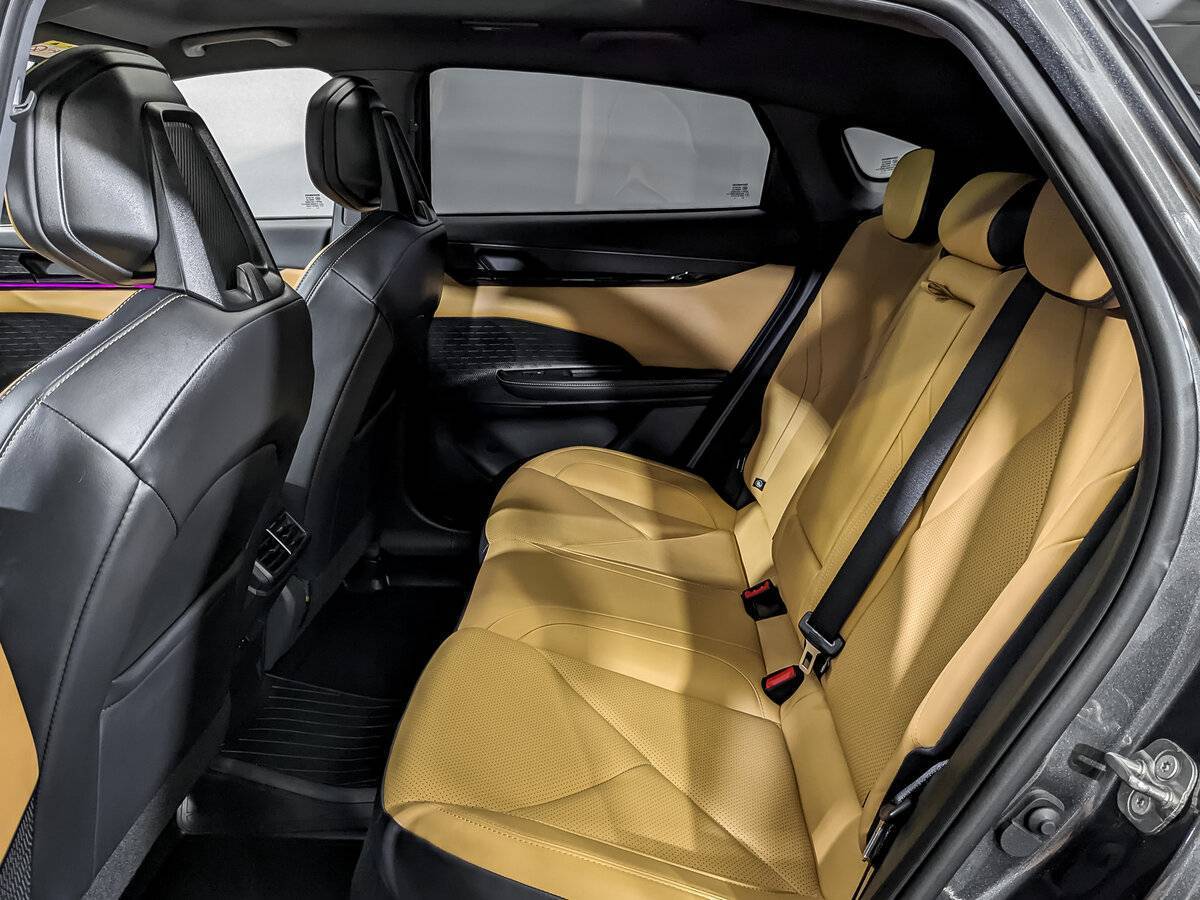 Б/У Чанган УНИ-В 2023 года. Фото: #11