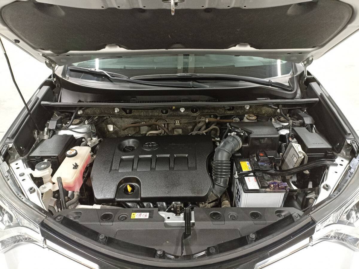 Б/У Тойота Рав4 2019 года. Фото: #8