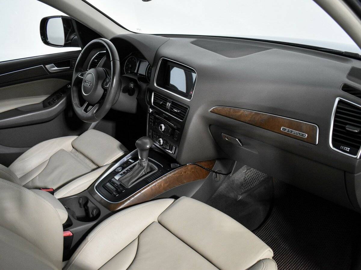 Б/У Ауди К5 2013 года. Фото: #8