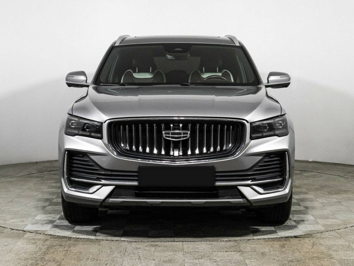 Б/У Джили Монжаро 2022 года. Фото: #1