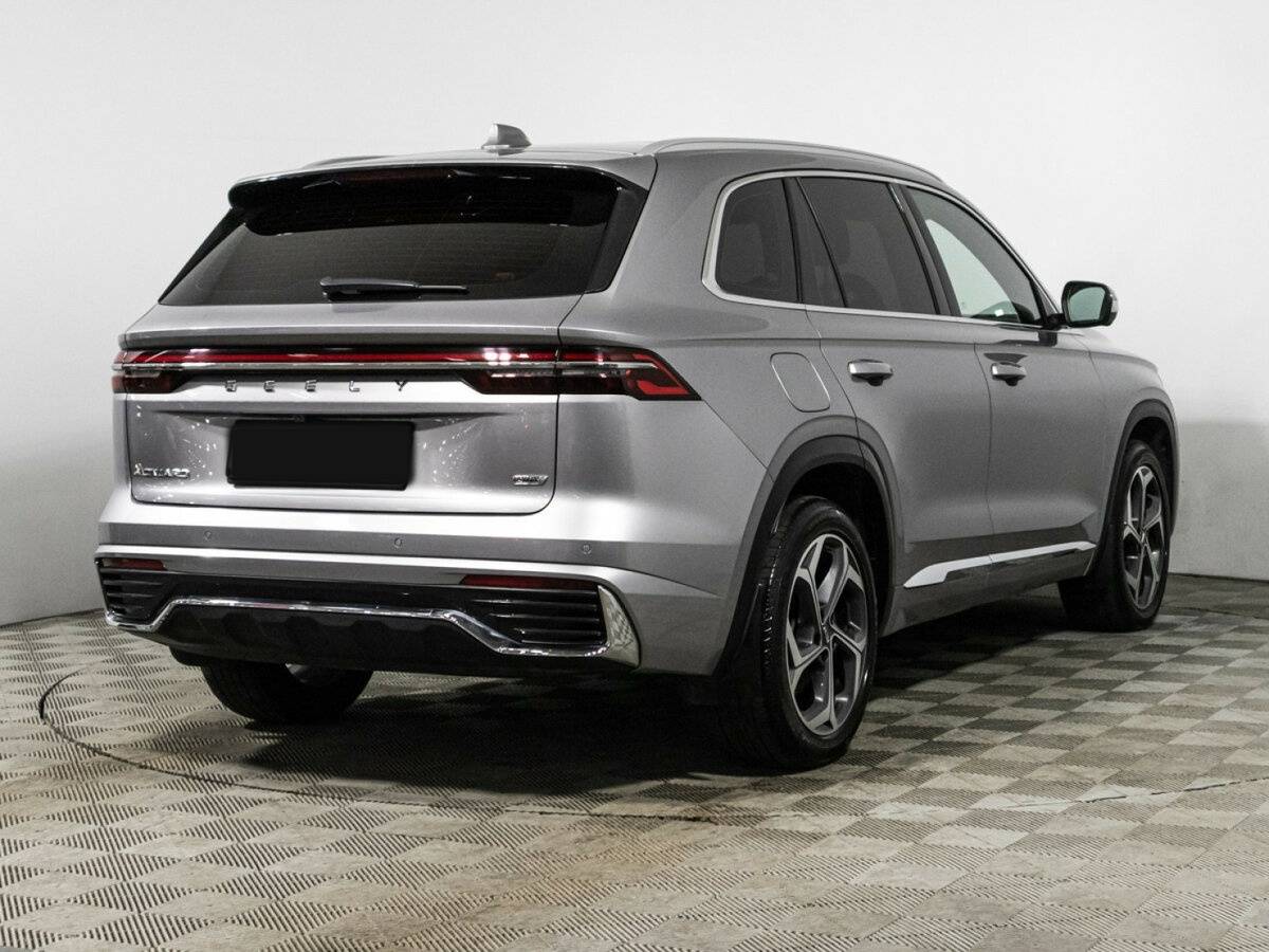 Б/У Джили Монжаро 2022 года. Фото: #4