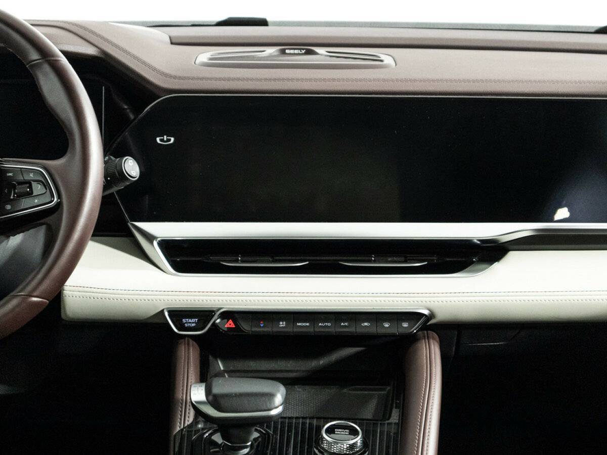 Б/У Джили Монжаро 2022 года. Фото: #13