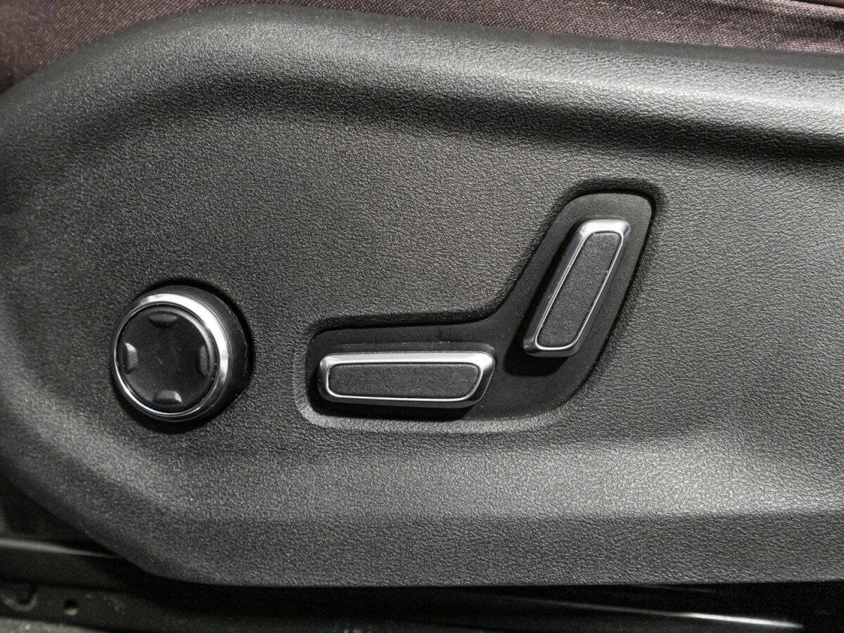 Б/У Джили Монжаро 2022 года. Фото: #17