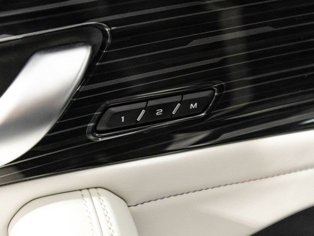 Б/У Джили Монжаро 2022 года. Фото: #18