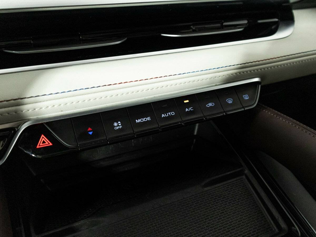 Б/У Джили Монжаро 2022 года. Фото: #20