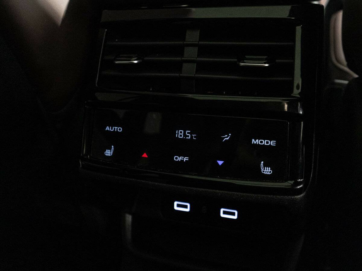 Б/У Джили Монжаро 2022 года. Фото: #24