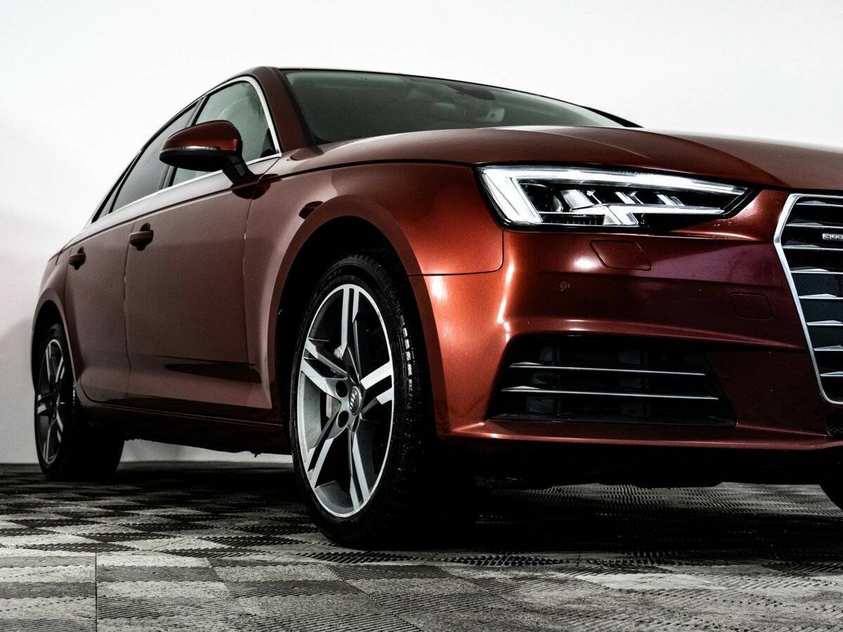 Б/У Ауди А4 2017 года. Фото: #4