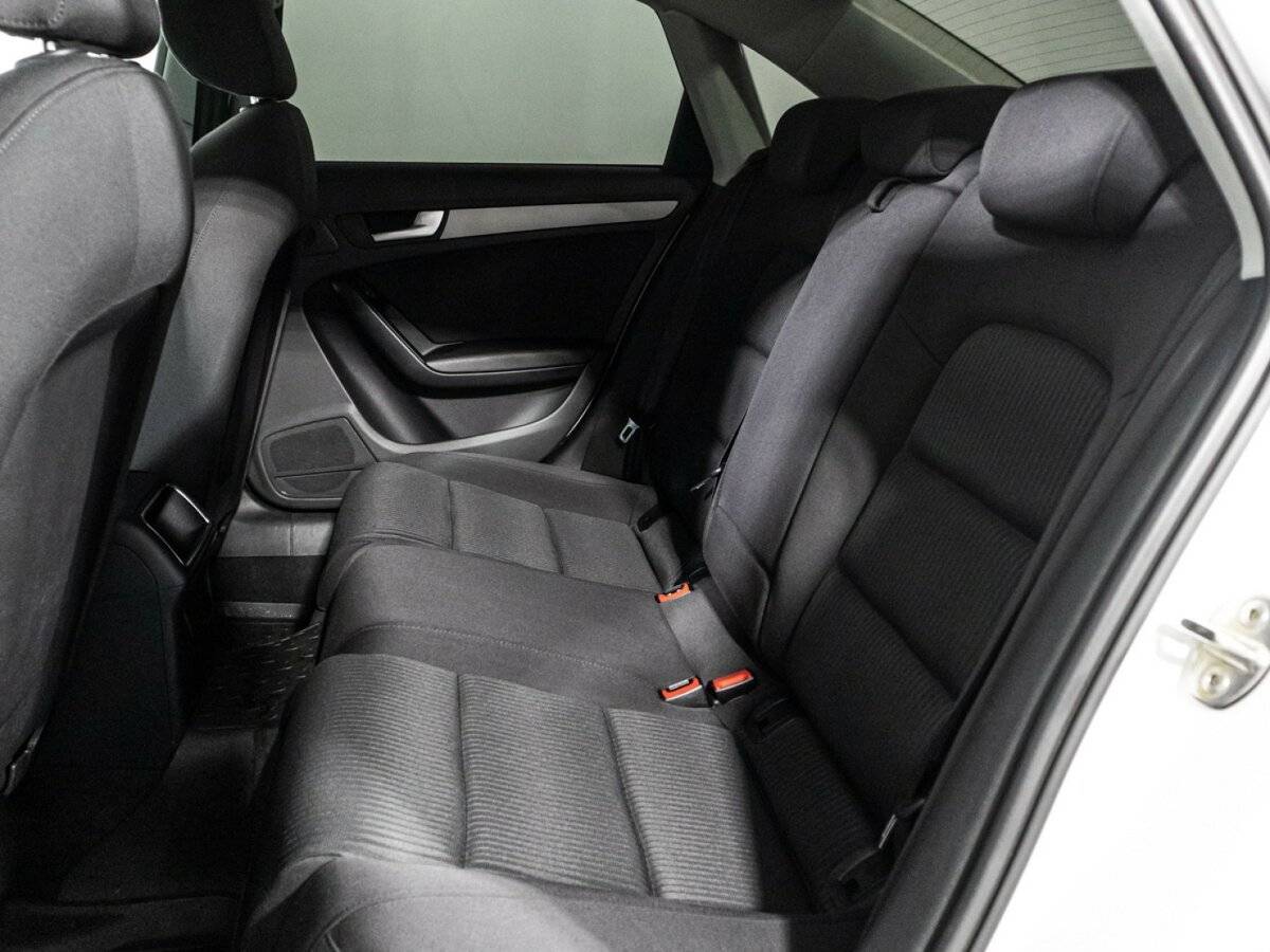 Б/У Ауди А4 2014 года. Фото: #9