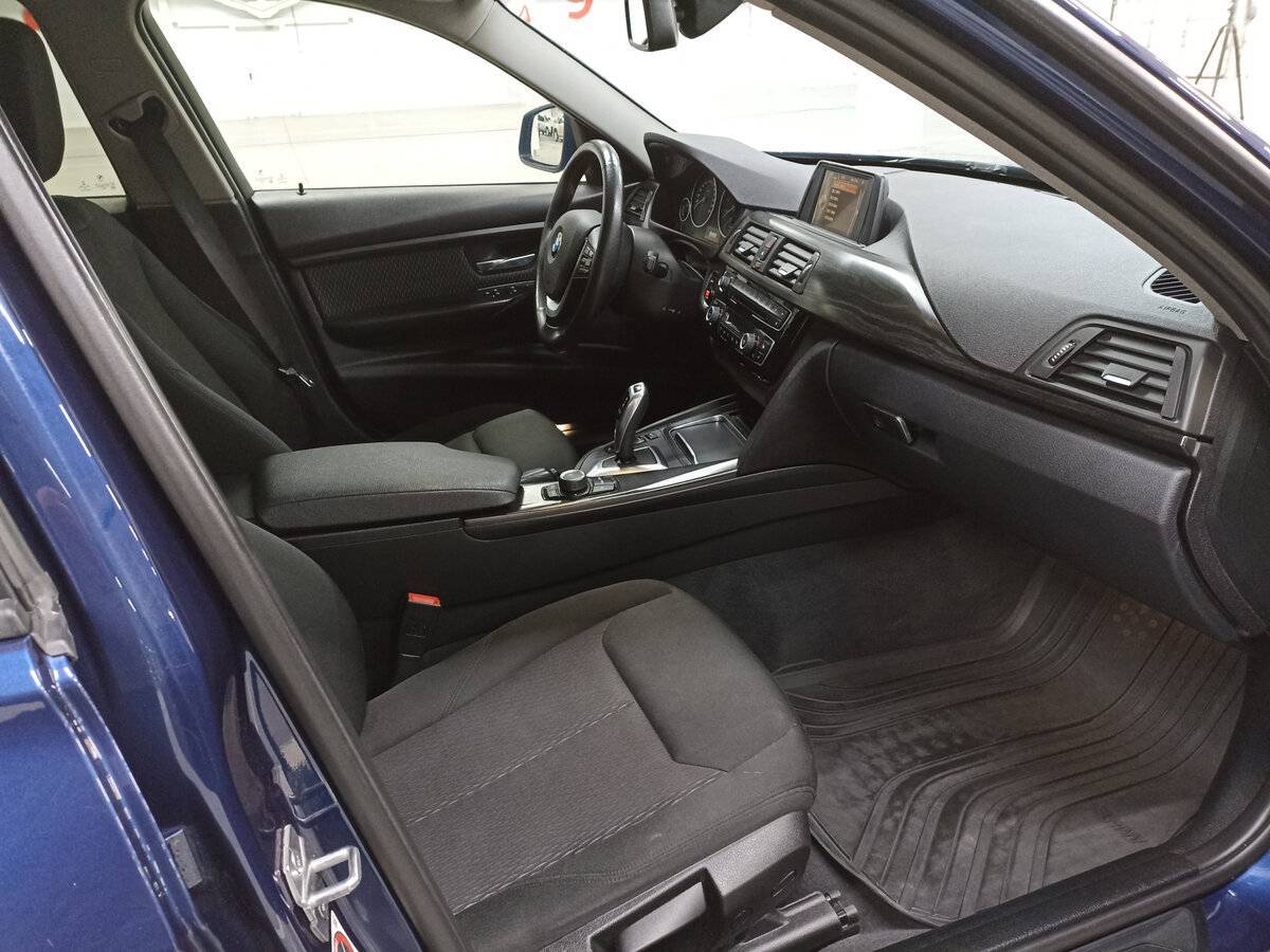 Б/У БМВ 3 серии 2016 года. Фото: #10