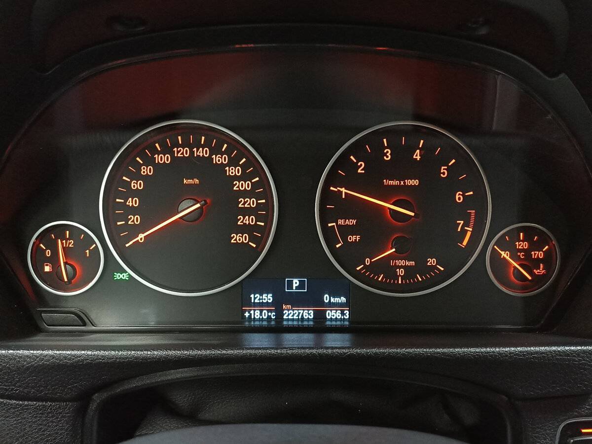 Б/У БМВ 3 серии 2016 года. Фото: #12