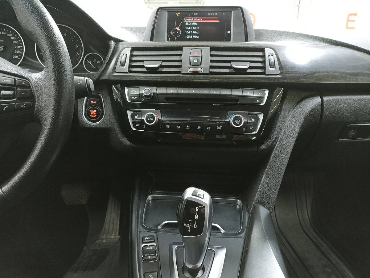 Б/У БМВ 3 серии 2016 года. Фото: #14