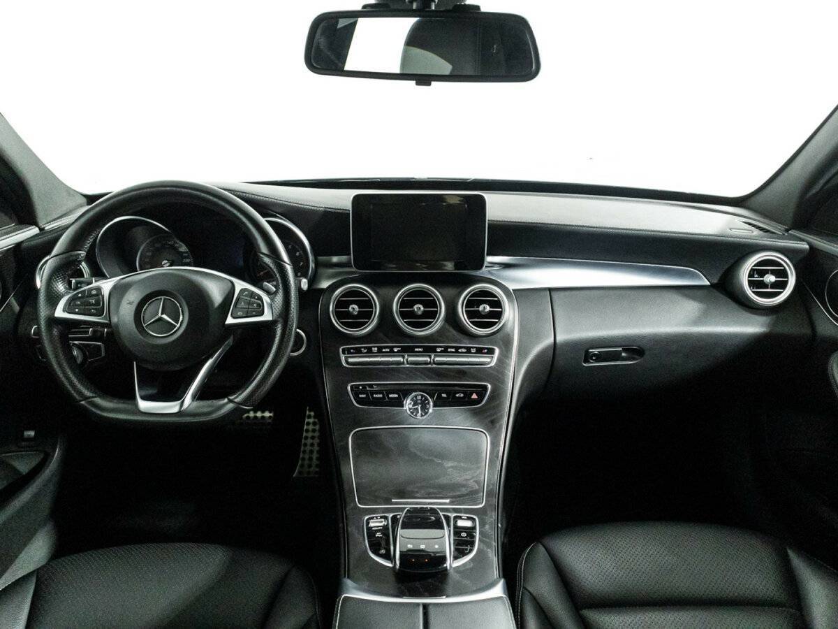 Б/У Мерседес-Бенц Ц-Класс 2015 года. Фото: #12