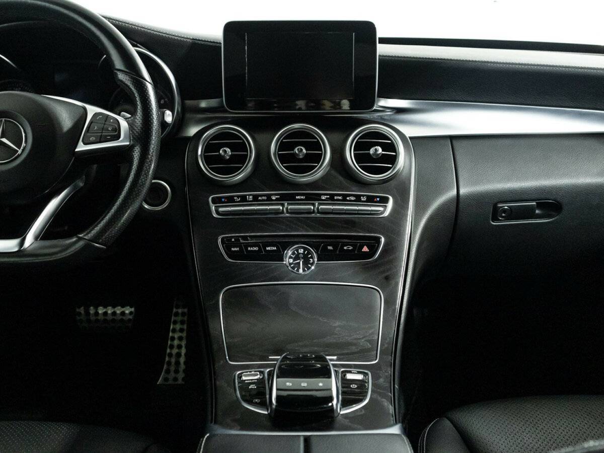 Б/У Мерседес-Бенц Ц-Класс 2015 года. Фото: #13