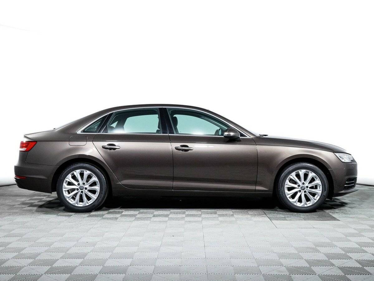 Б/У Ауди А4 2015 года. Фото: #3