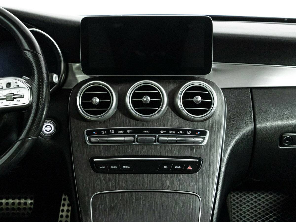 Б/У Мерседес-Бенц Ц-Класс 2018 года. Фото: #13