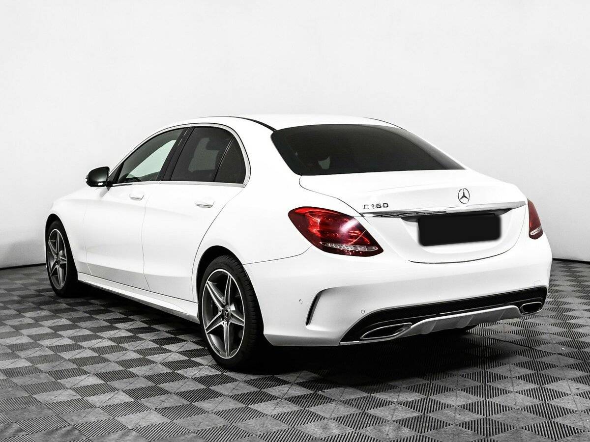 Б/У Мерседес-Бенц Ц-Класс 2017 года. Фото: #6