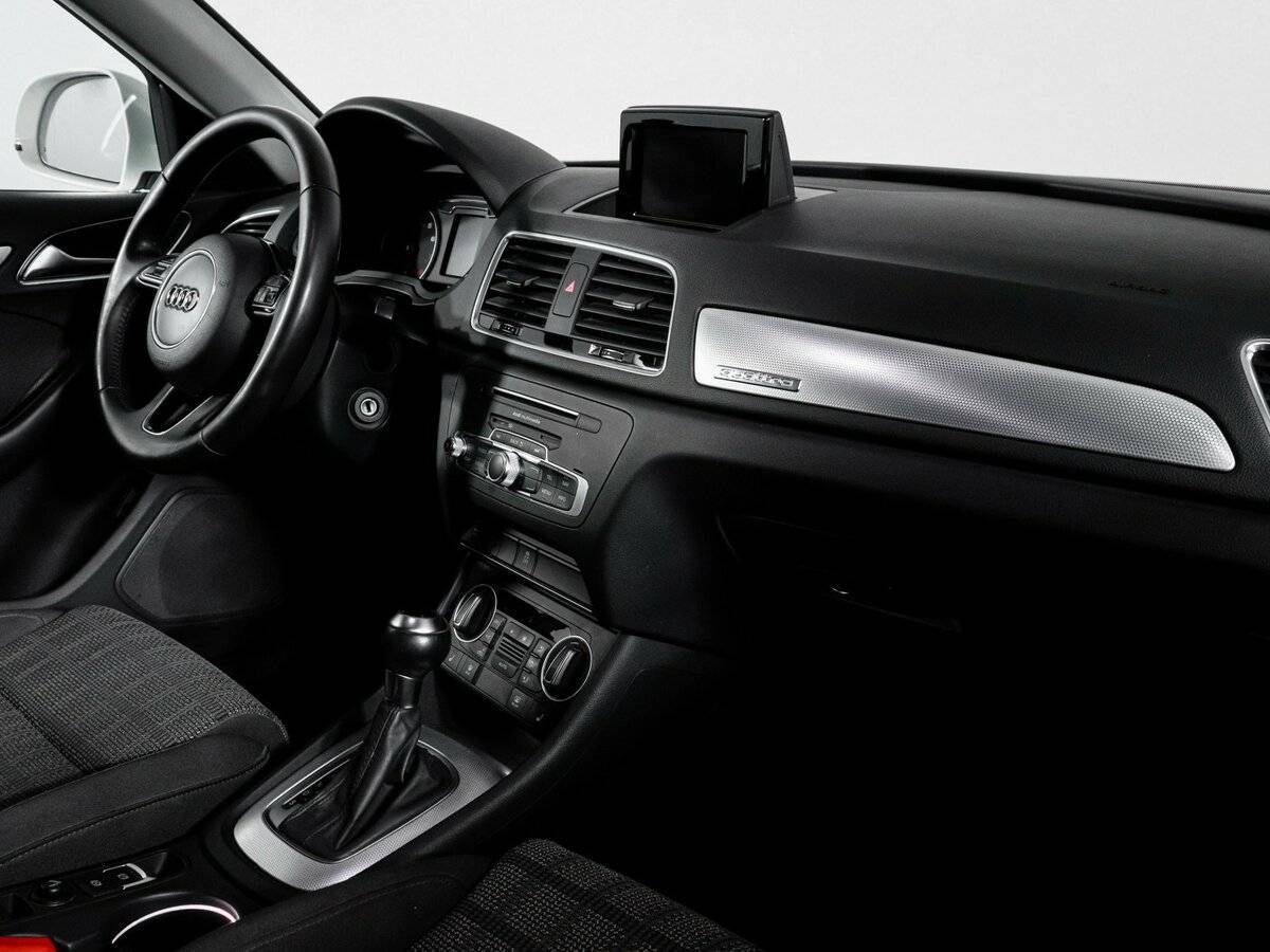 Б/У Ауди К3 2014 года. Фото: #8