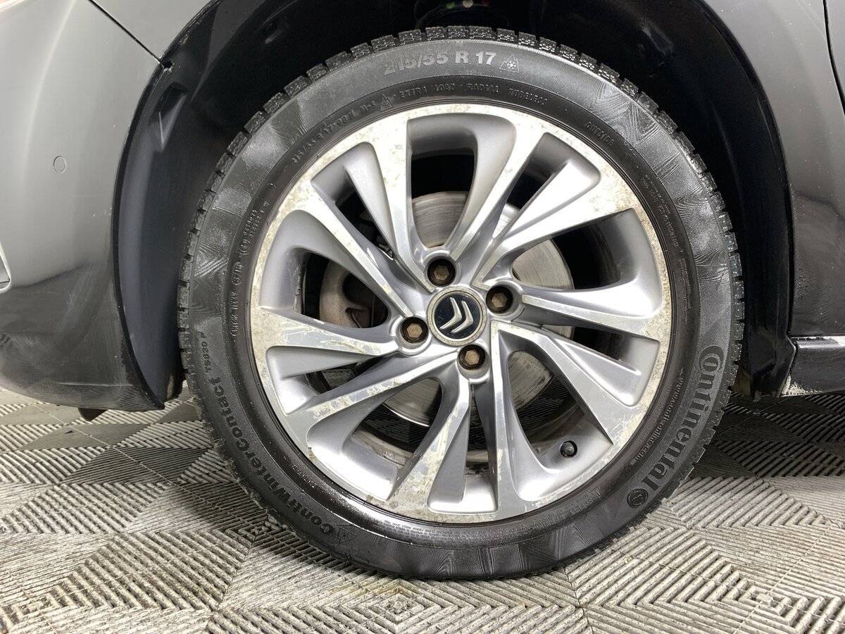 Б/У Ситроен ДС4 2013 года. Фото: #8