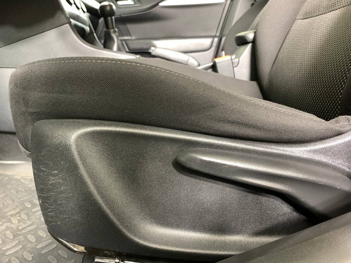 Б/У Ситроен Ц4 2014 года. Фото: #15