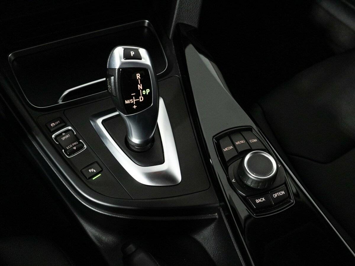 Б/У БМВ 3 серии 2017 года. Фото: #16