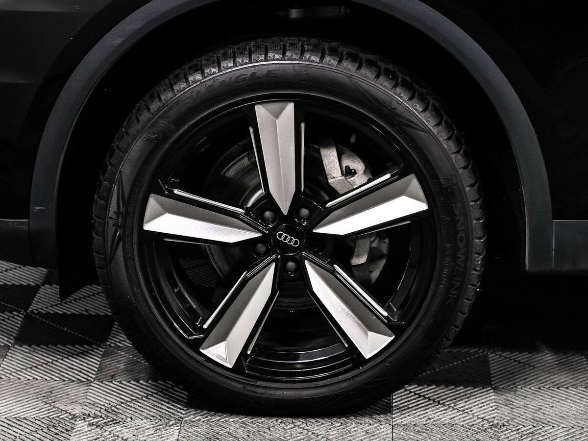 Б/У Ауди К5 2019 года. Фото: #14