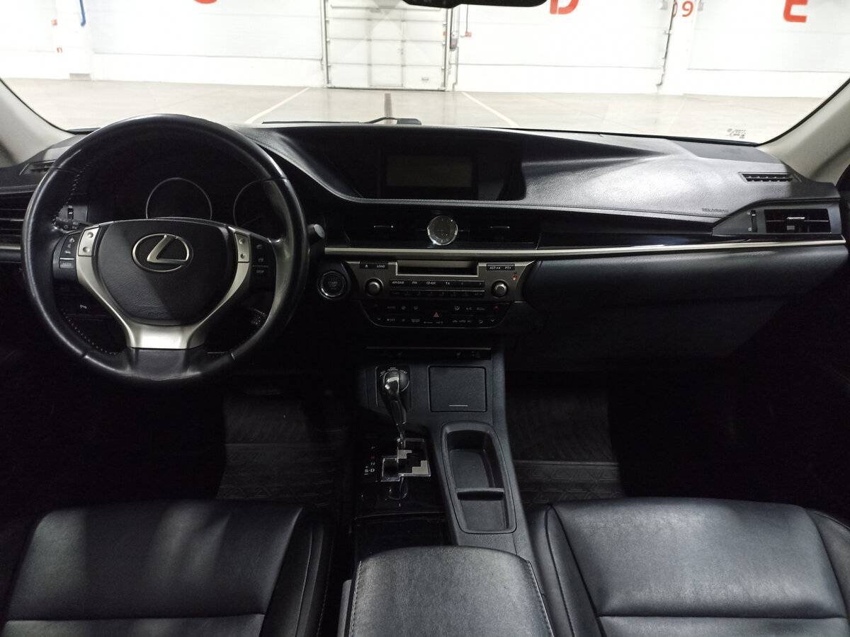 Б/У Лексус ЕС 2013 года. Фото: #13