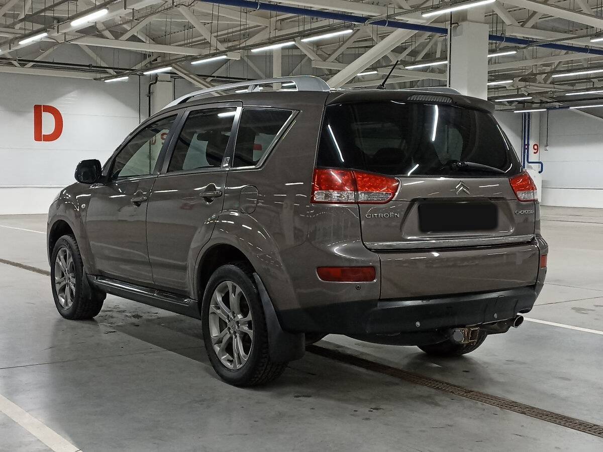 Б/У Ситроен Ц-Кроссер 2012 года. Фото: #6