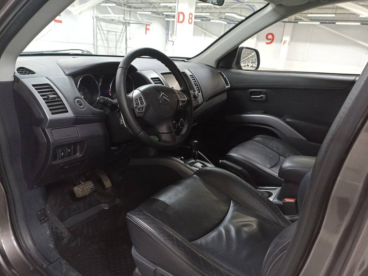 Б/У Ситроен Ц-Кроссер 2012 года. Фото: #15