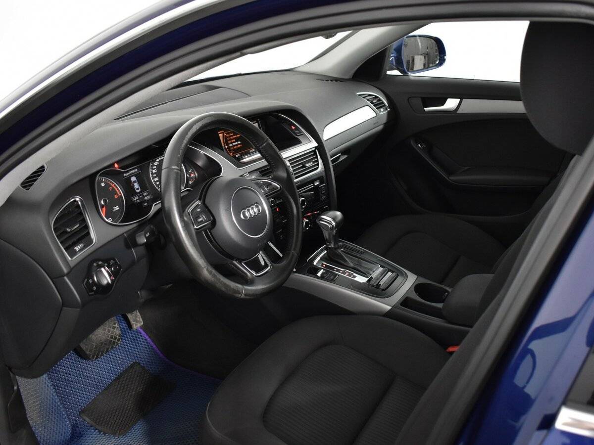 Б/У Ауди А4 2013 года. Фото: #8