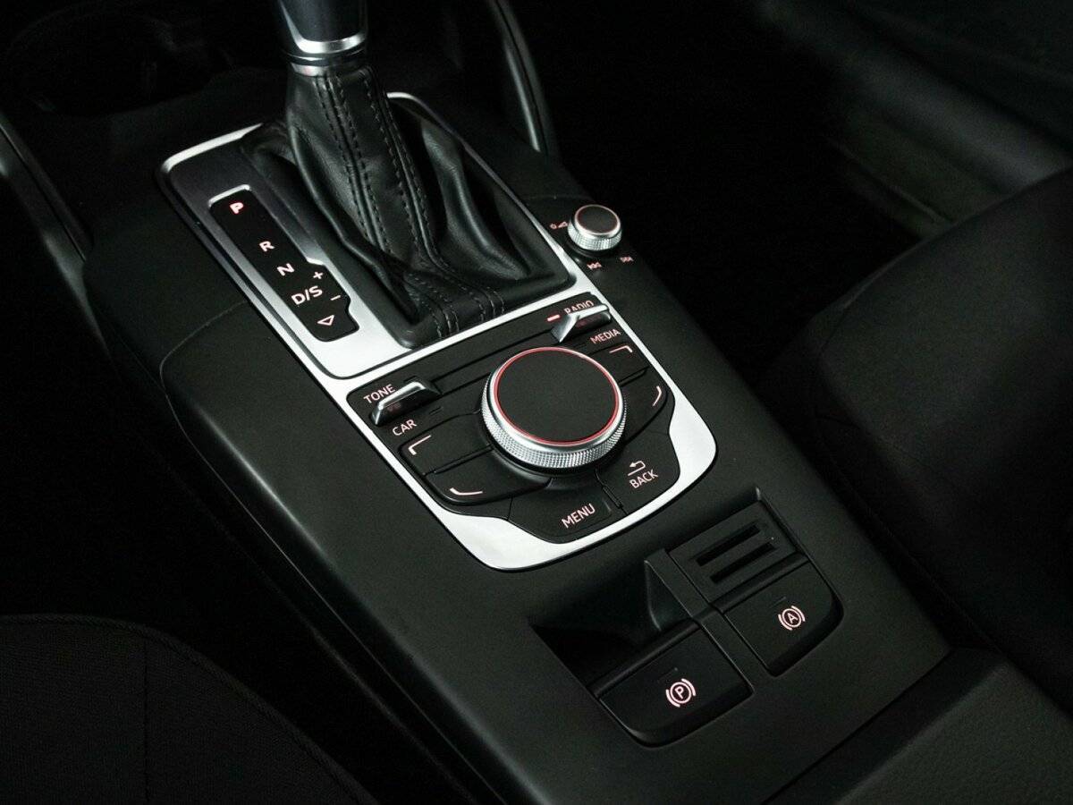 Б/У Ауди А3 2015 года. Фото: #15