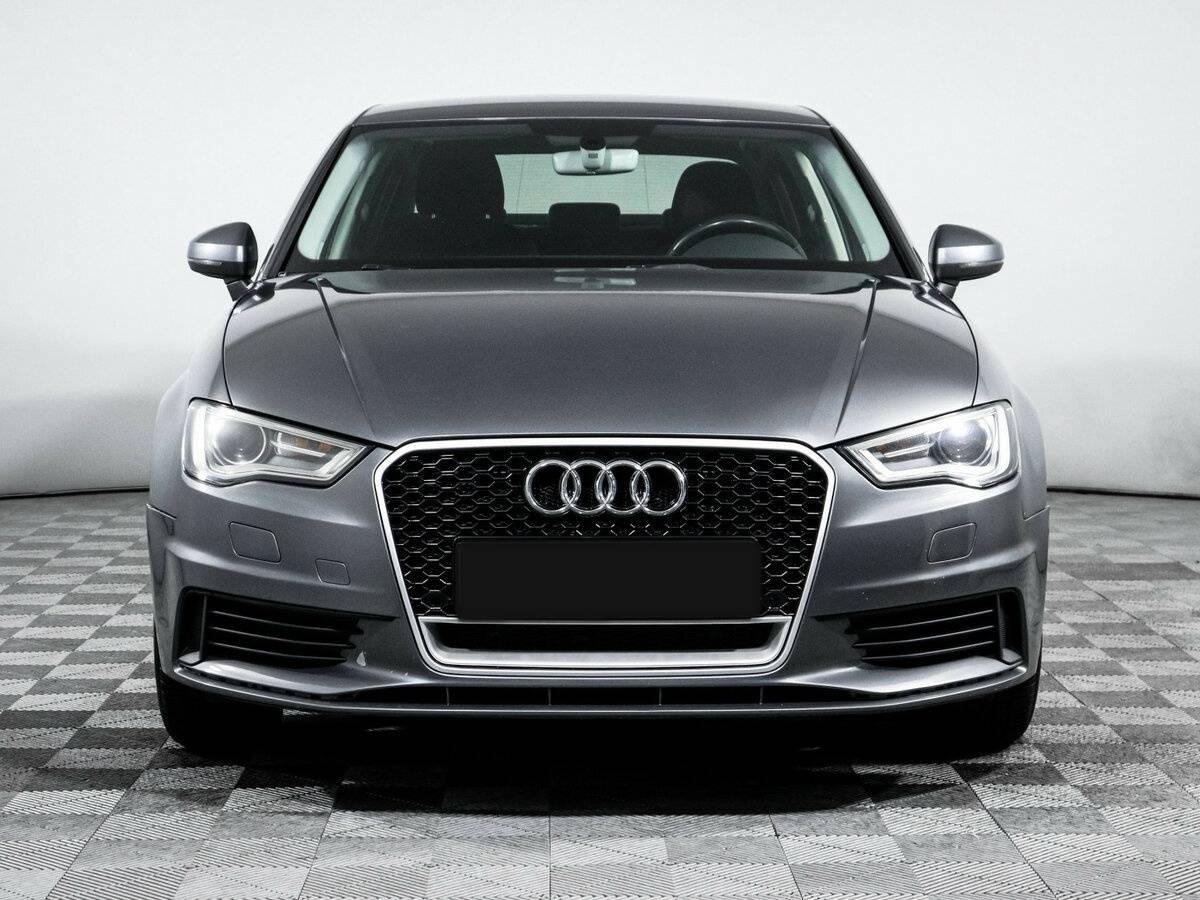 Б/У Ауди А3 2015 года. Фото: #1