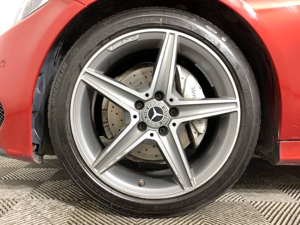 Б/У Мерседес-Бенц Ц-Класс 2015 года. Фото: #8