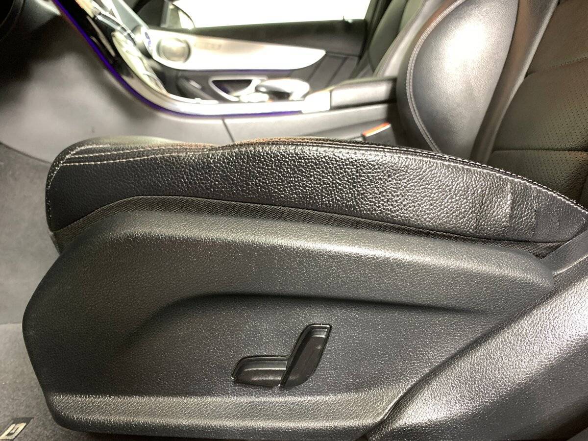 Б/У Мерседес-Бенц Ц-Класс 2015 года. Фото: #15